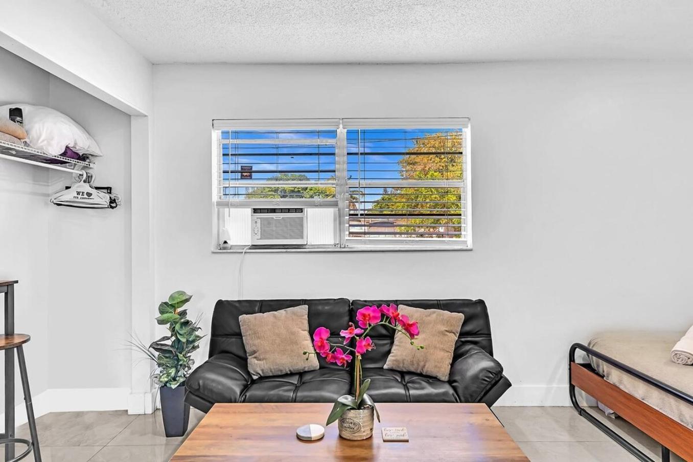 New 2 Bed Studio Close To Beach & Casino Ha04 Hollywood Exterior foto