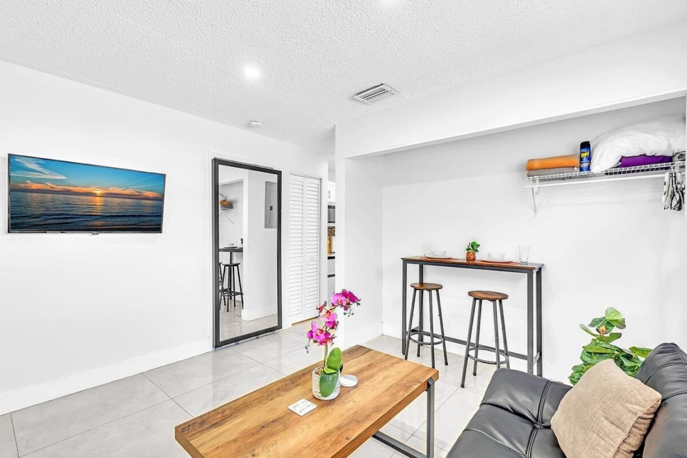 New 2 Bed Studio Close To Beach & Casino Ha04 Hollywood Exterior foto