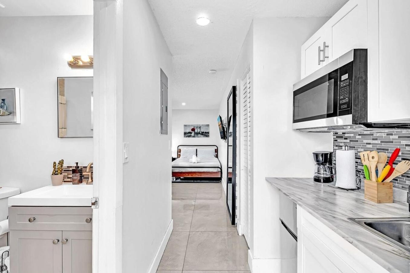 New 2 Bed Studio Close To Beach & Casino Ha04 Hollywood Exterior foto